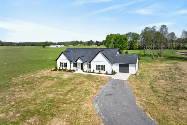 904 Swamp Rd, McMinnville, TN 37110