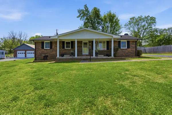 22 Larkspur Ave, Lebanon, TN 37090