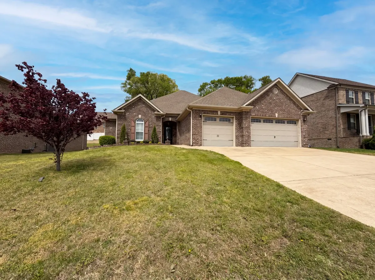 7009 Whisperwood Ave, Spring Hill, TN 37174 - #1