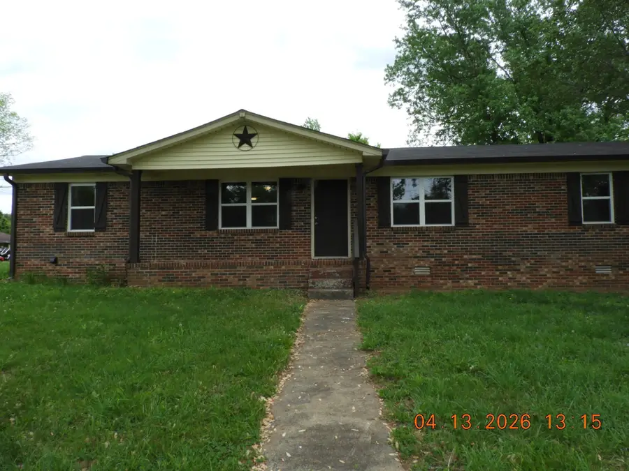 903 Miles Rd, Pulaski, TN 38478 - #2