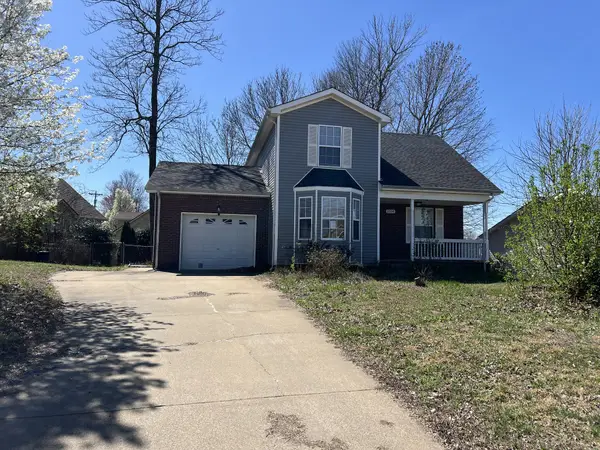 2504 Rafiki Dr, Clarksville, TN 37042