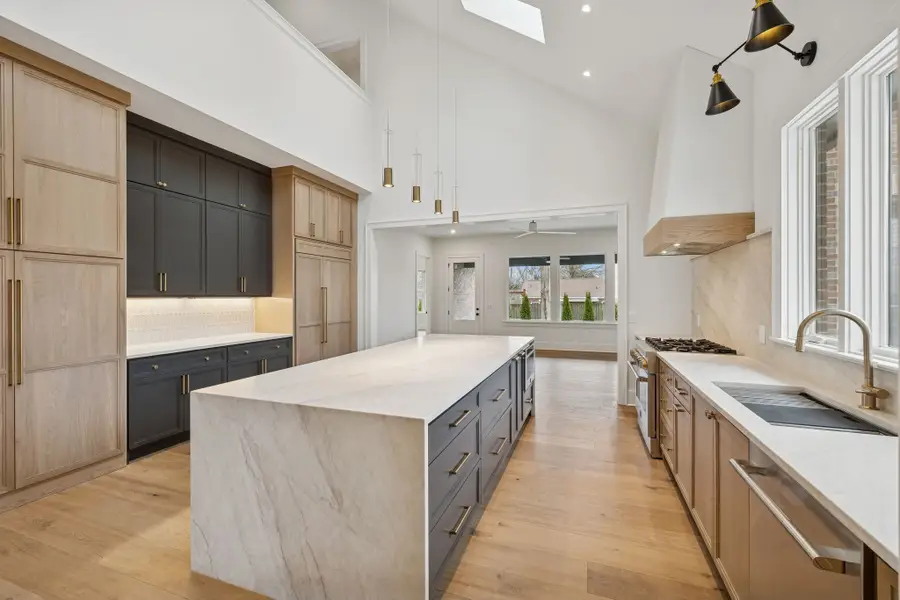 1130 Winding Way, Nashville, TN 37216 - #2