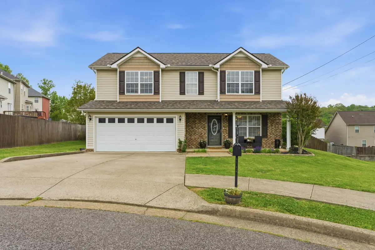 305 Canal Ct, Hermitage, TN 37076 - #1