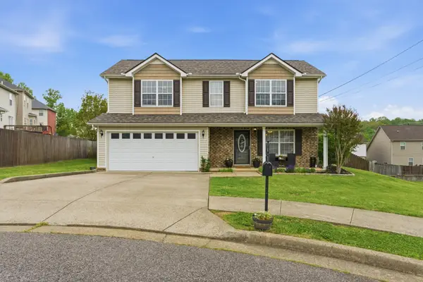 305 Canal Ct, Hermitage, TN 37076