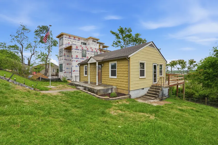 931 S 13th Ct, Nashville, TN 37206 - #3