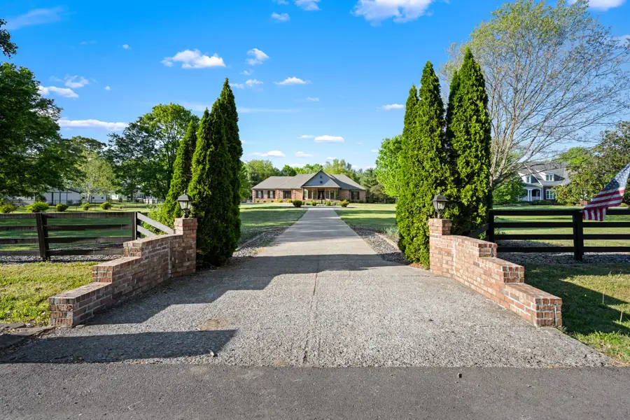 2003 Irby Ln, Murfreesboro, TN 37127 - #2