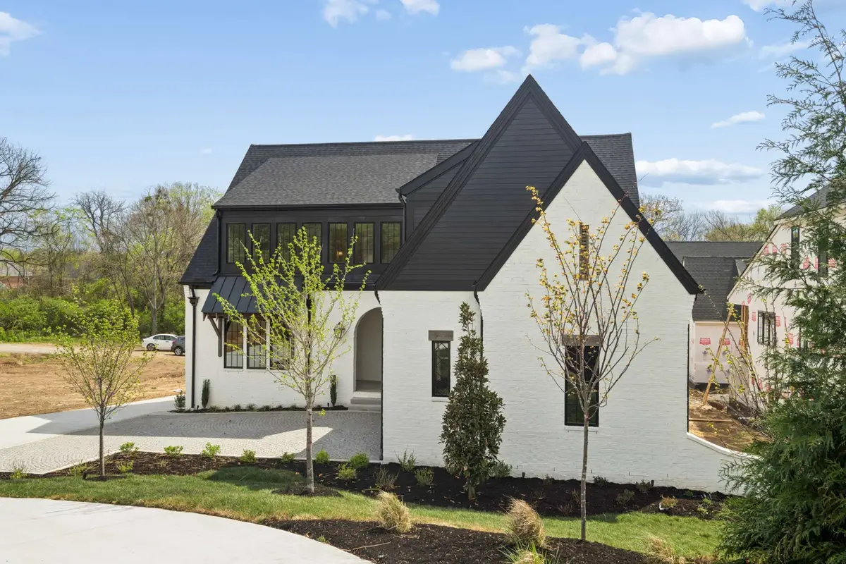 5448A Franklin Pike Cir, Brentwood, TN 37027 - #1