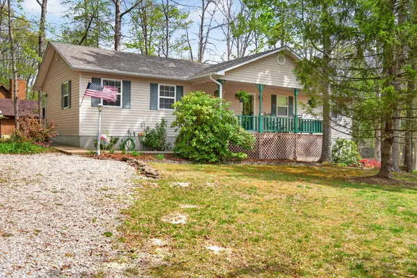 1300 Perimeter Dr, Jamestown, TN 38556