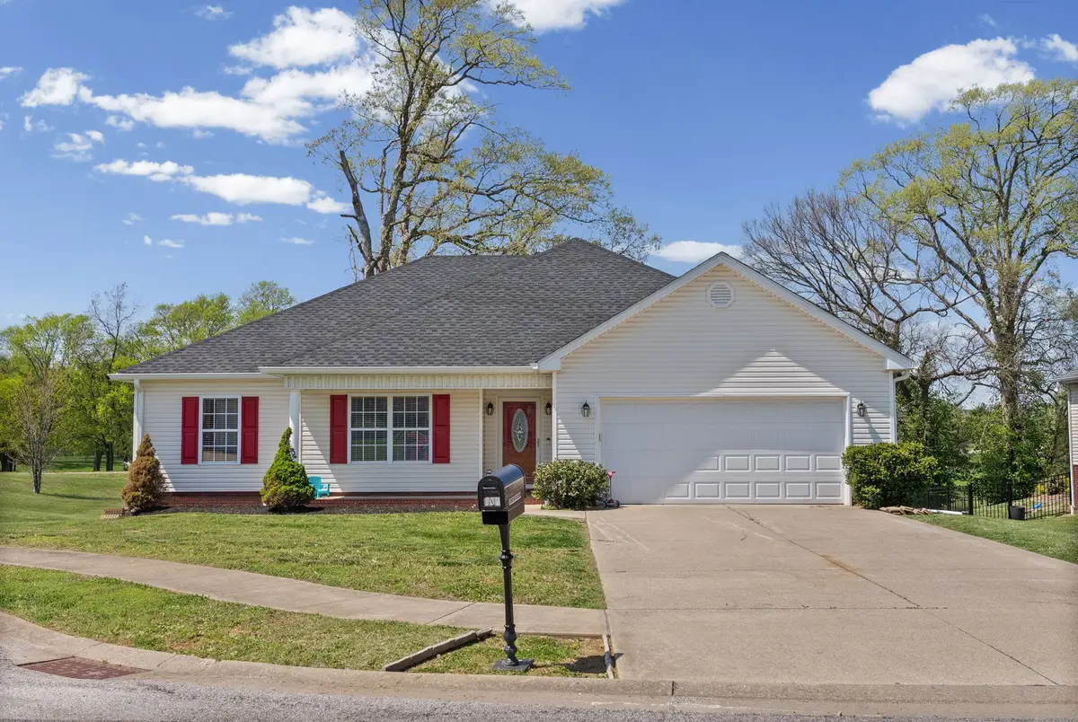 107 Lurlington Ct, Hopkinsville, KY 42240 - #1