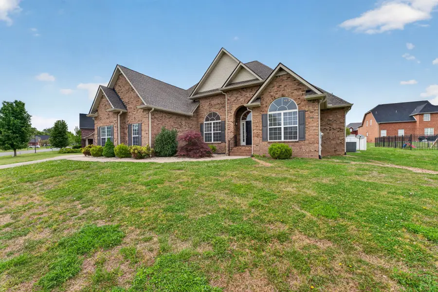 5039 Macarthur Ave, Murfreesboro, TN 37129 - #2