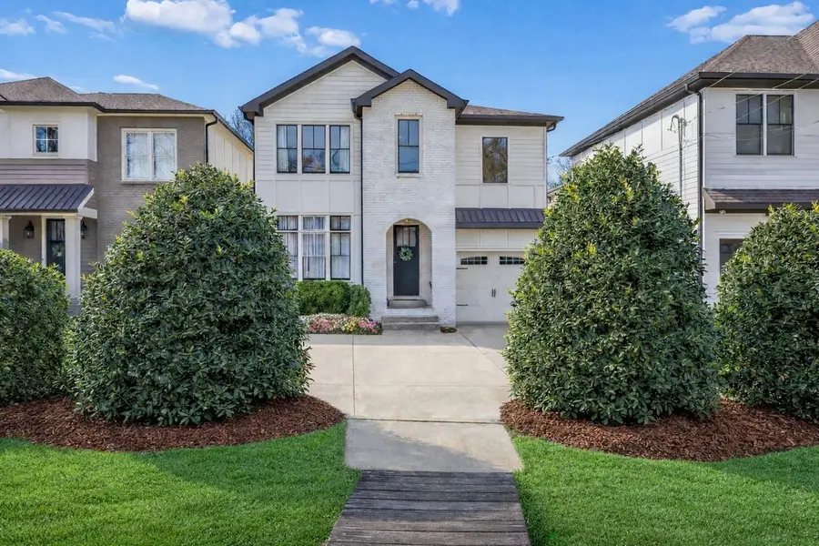 2803A White Oak Dr, Nashville, TN 37215 - #2