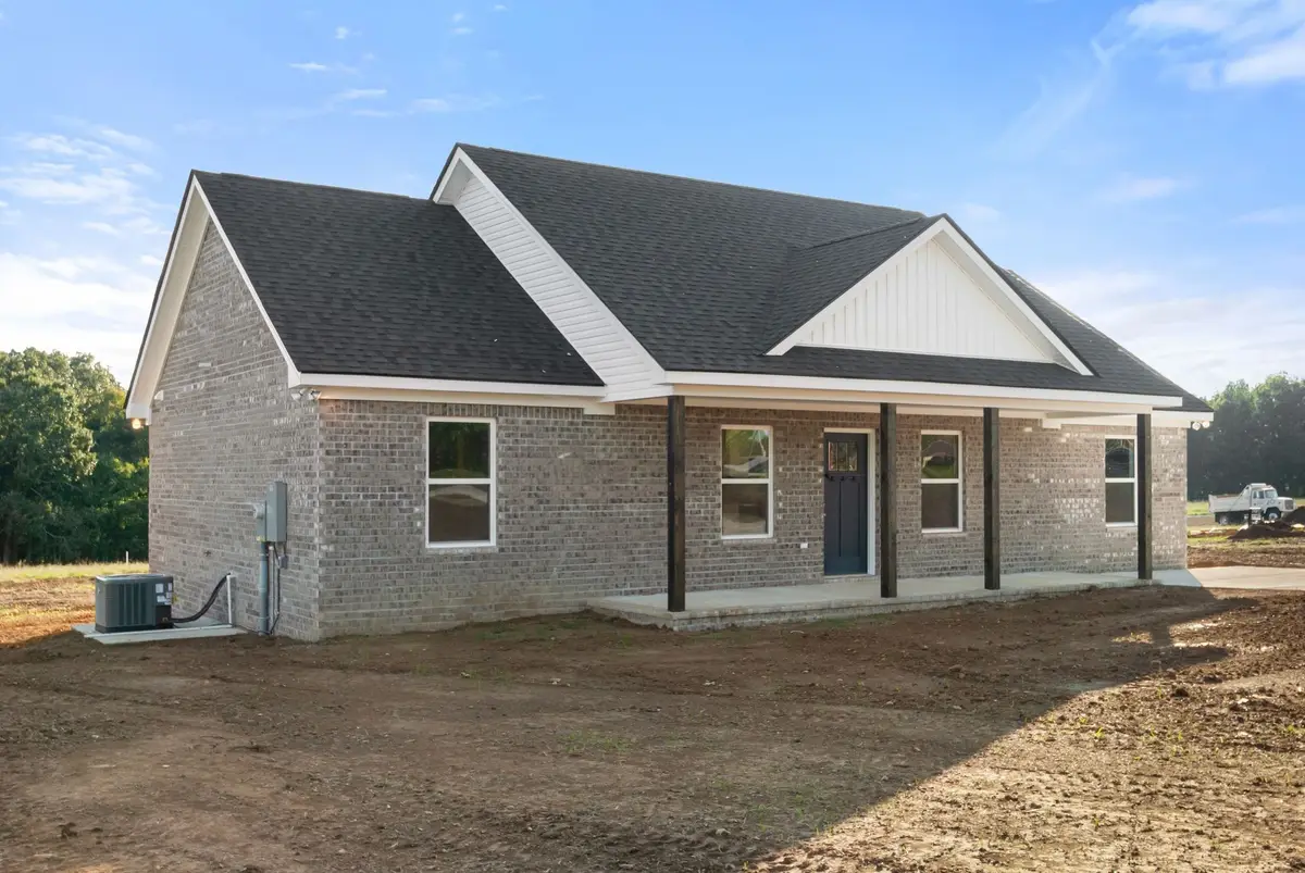 81 Dukes Park Rd, Summertown, TN 38483 - #1