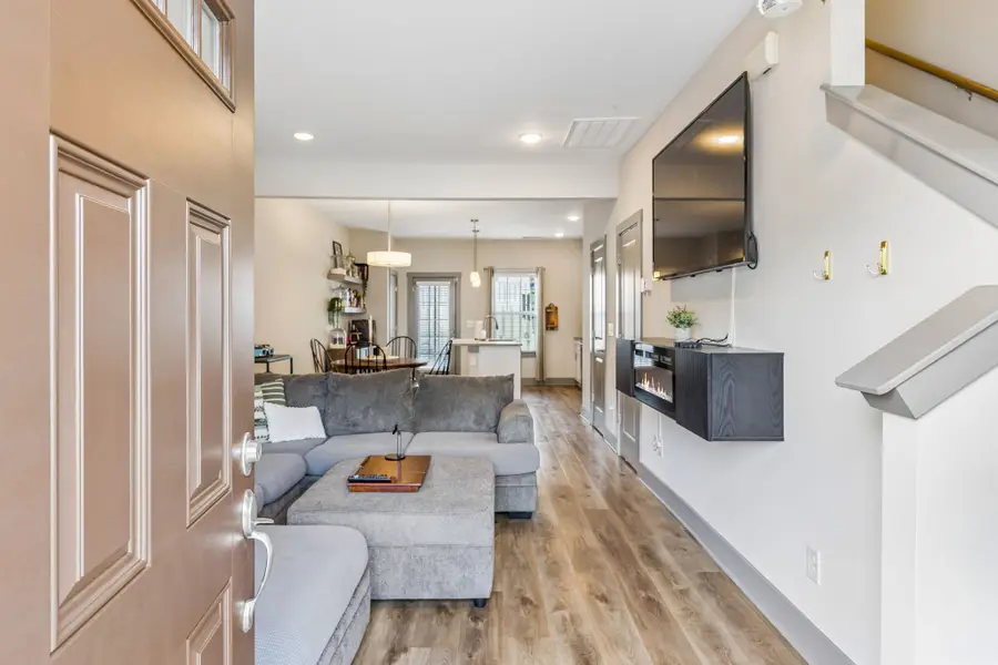 680 Bristol Creek Dr, Nashville, TN 37221 - #3