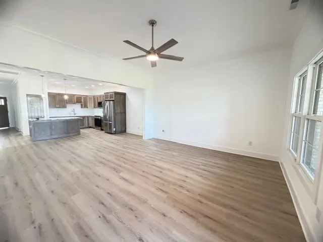 114 Edgefield Ct, Winchester, TN 37398 - #3