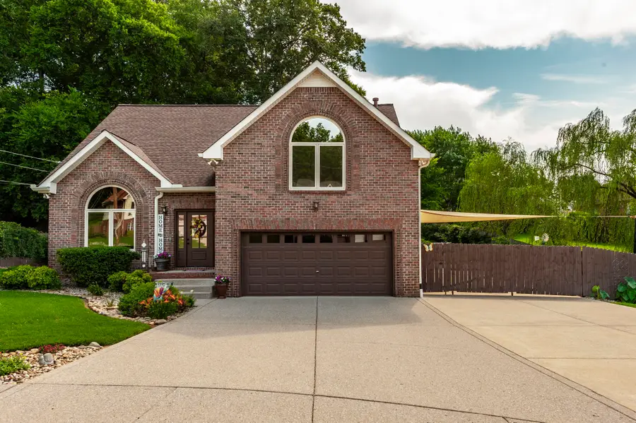 110 Camden Ct N, Hendersonville, TN 37075 - #3