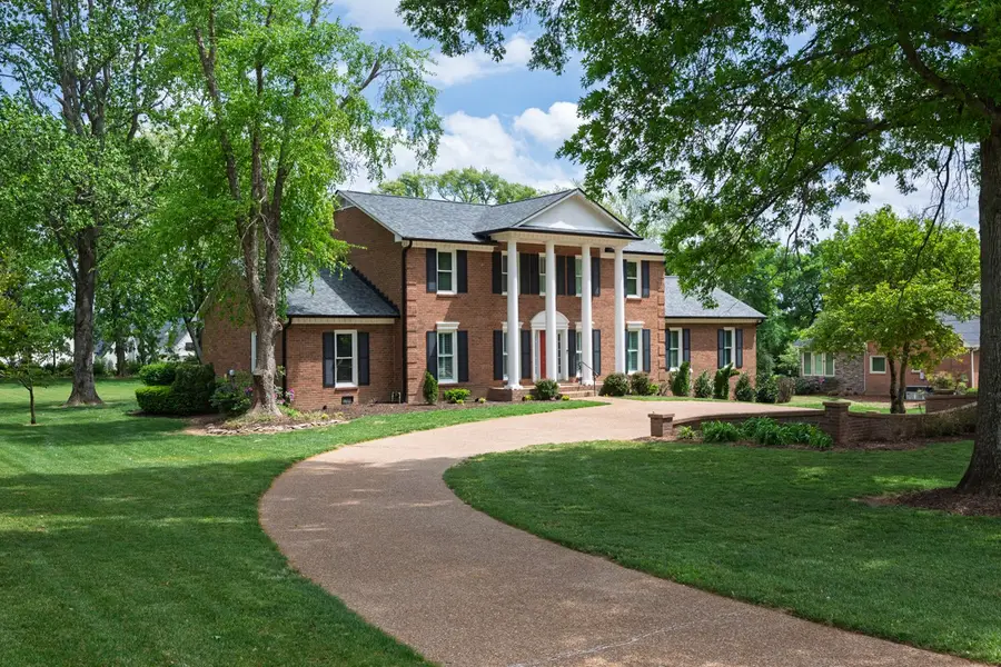 1612 Knox Dr, Brentwood, TN 37027 - #2