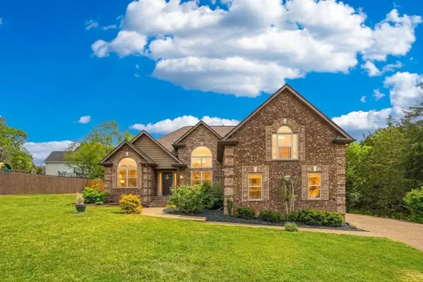 303 Cedar Hollow Ct, Lebanon, TN 37087