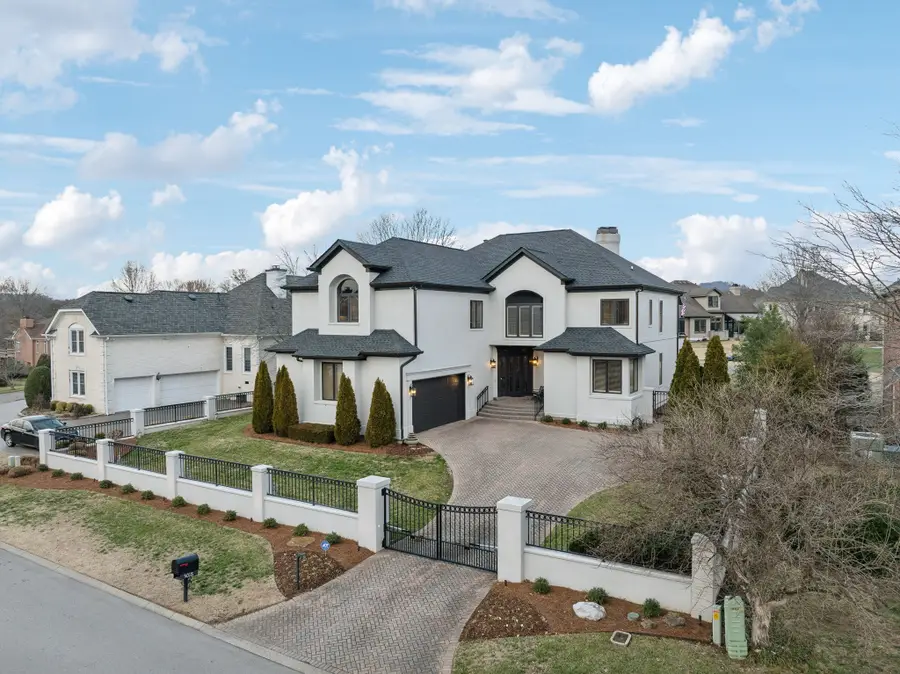 5018 Country Club Dr, Brentwood, TN 37027 - #3