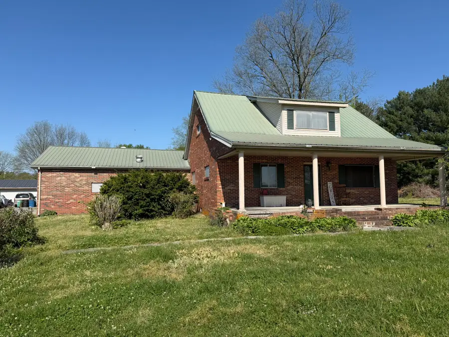 1392 Winchester Hwy, Hillsboro, TN 37342 - #2