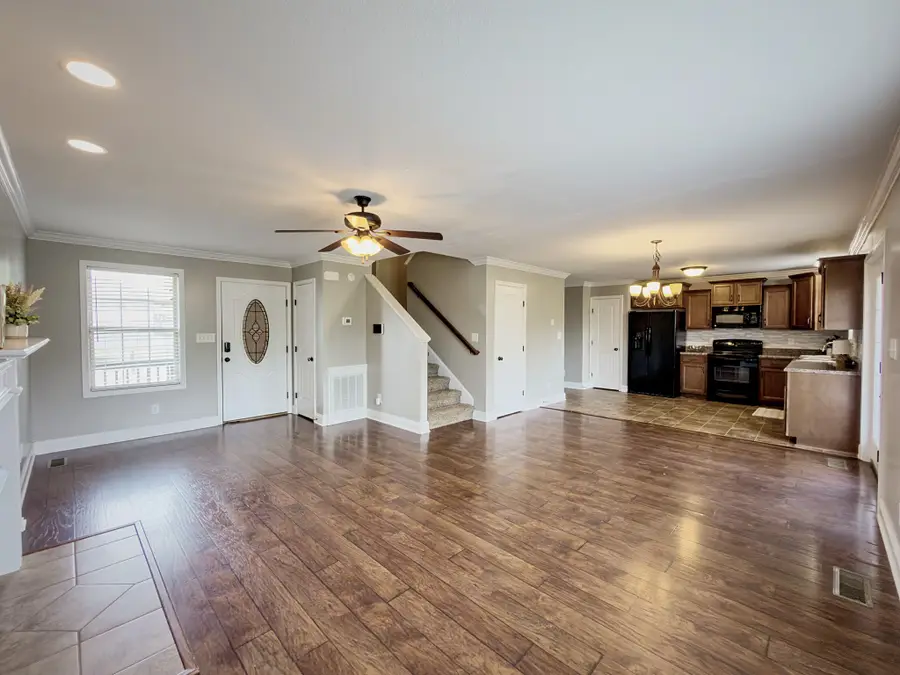 3809 Suiter Rd, Clarksville, TN 37040 - #3