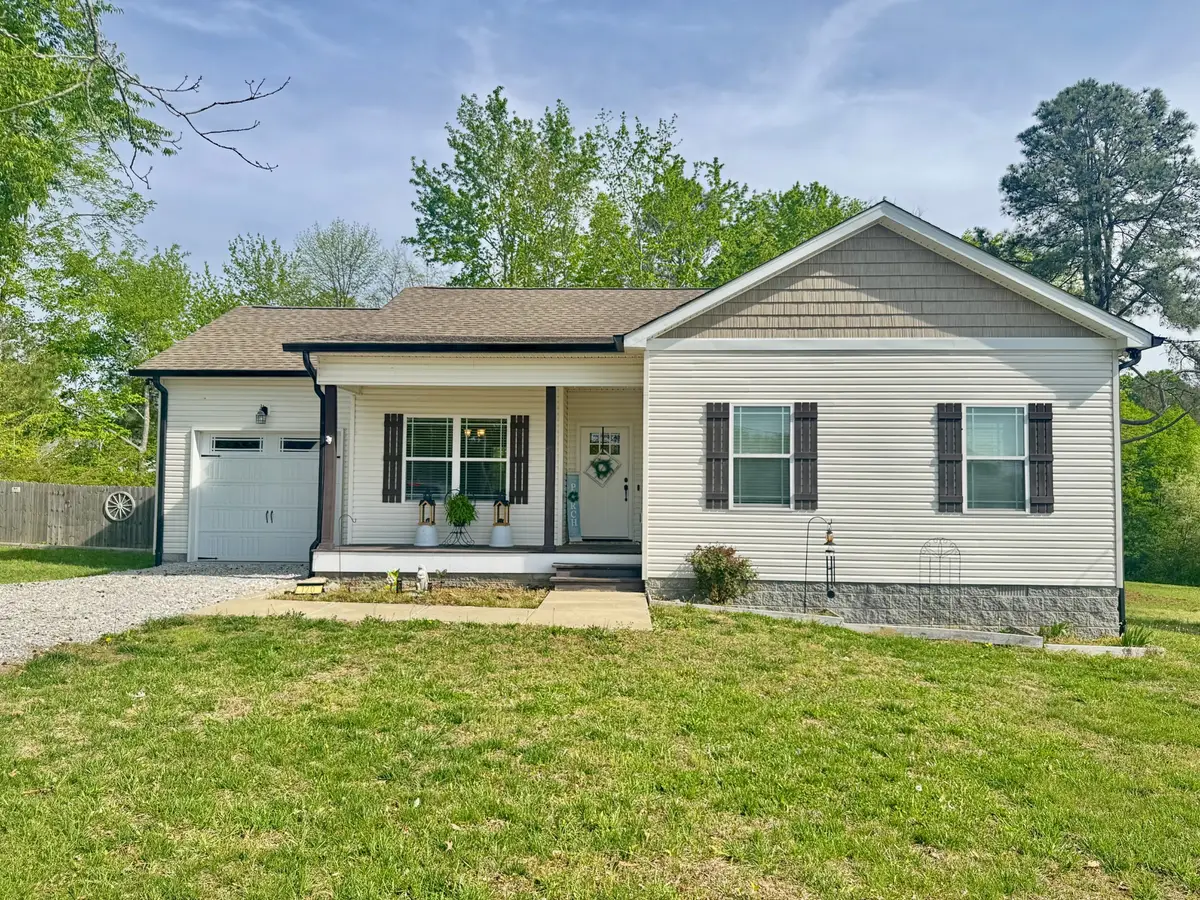 120 Pine Thicket Rd, McEwen, TN 37101 - #1