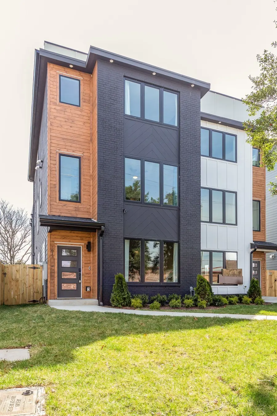 613A 21st Ave N, Nashville, TN 37203 - #3