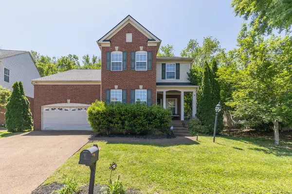 821 Holt Grove Ct, Nashville, TN 37211