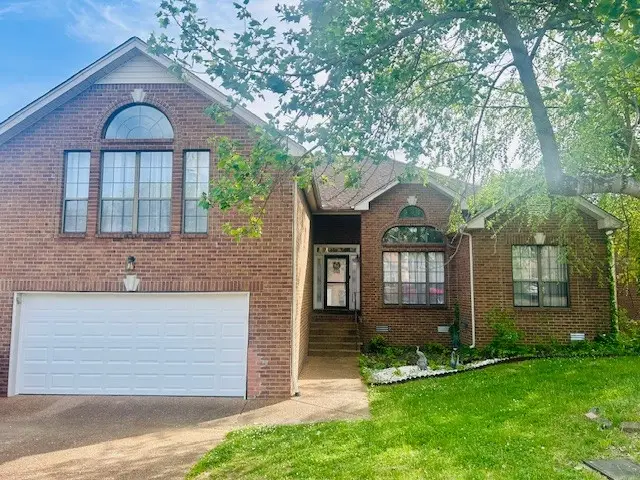 6713 Sugar Hill Dr, Nashville, TN 37211 - #1