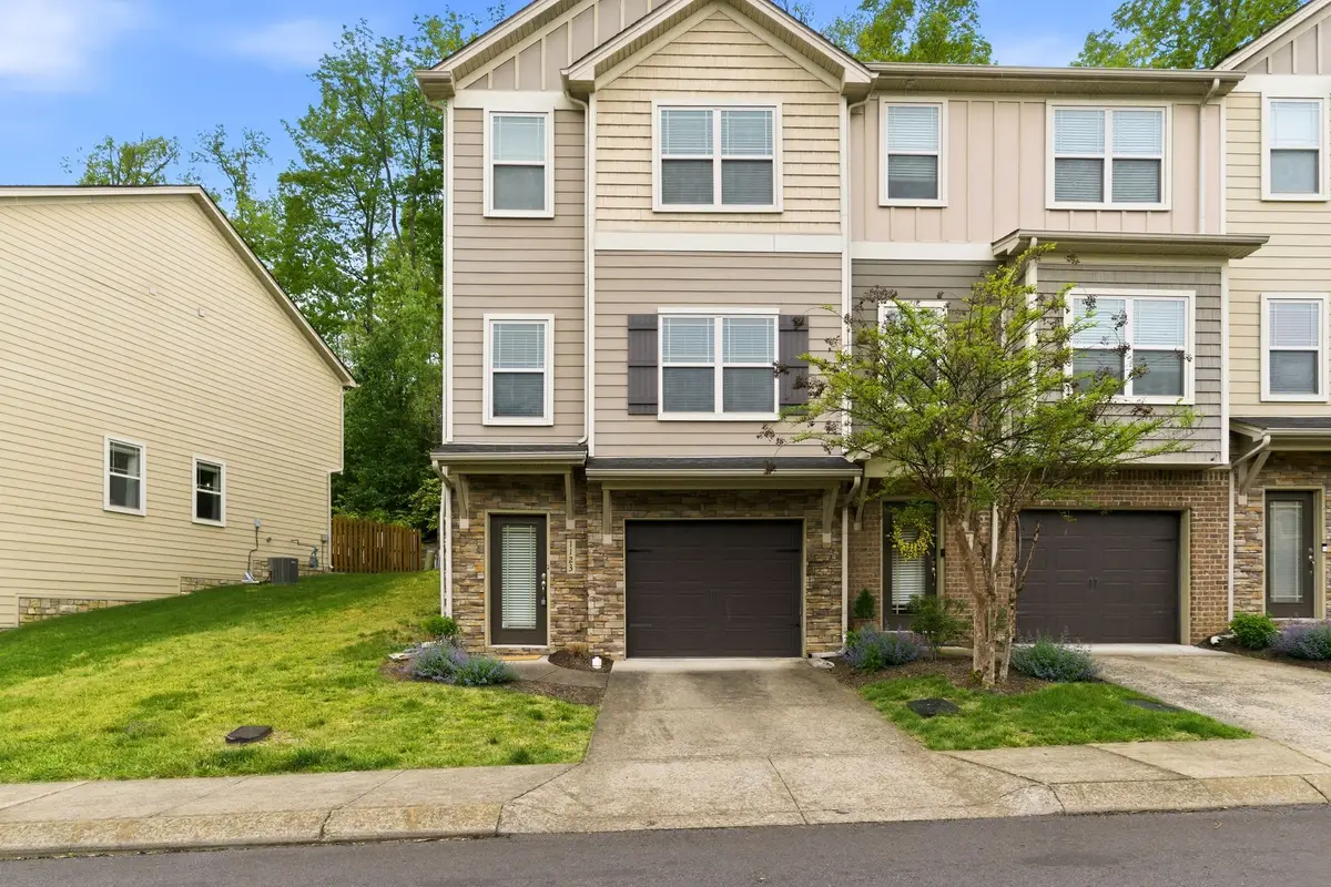 1123 Woodbury Falls Ct, Nashville, TN 37221 - #1