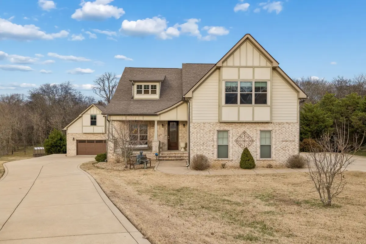 1412 Brook Dr, Columbia, TN 38401 - #1