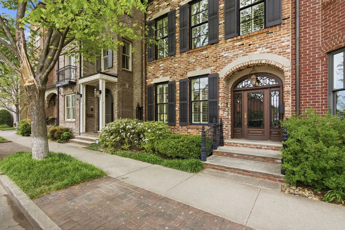 141 2nd Ave S, Franklin, TN 37064 - #1