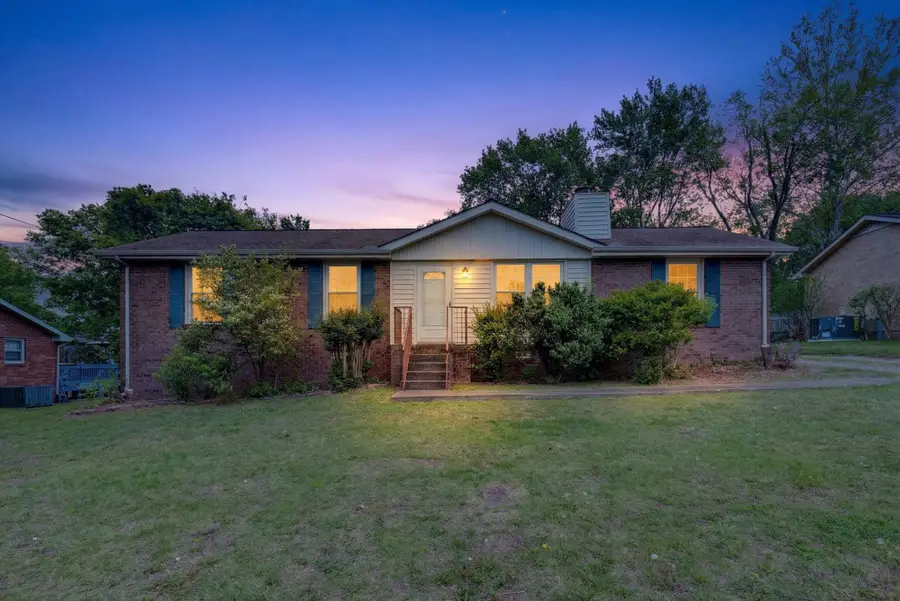 120 Hillwood Dr, Hendersonville, TN 37075 - #2