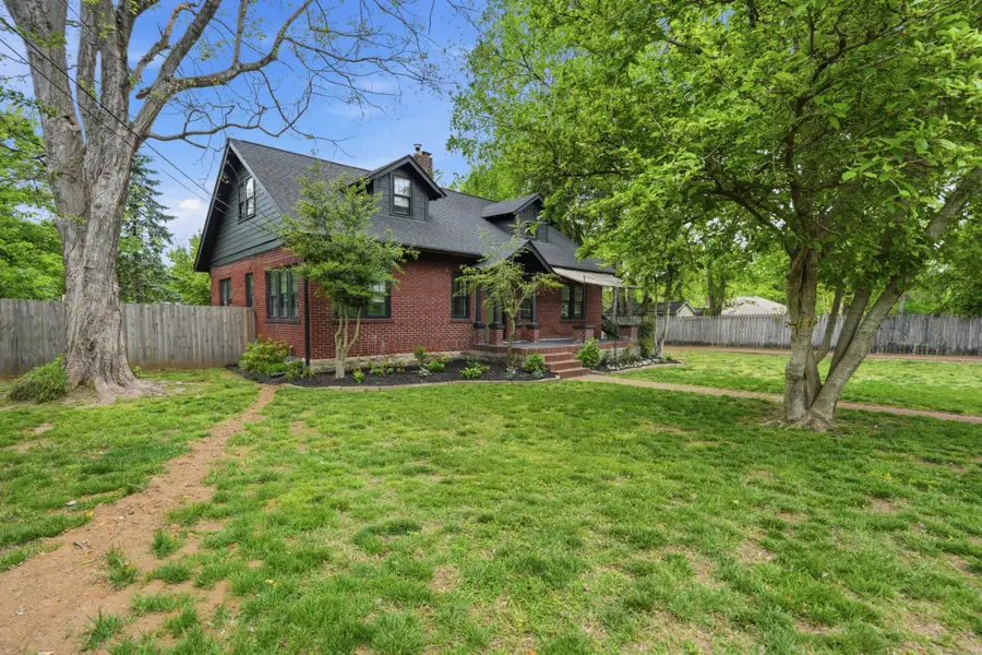 3211 Avenal Ave, Nashville, TN 37211 - #3