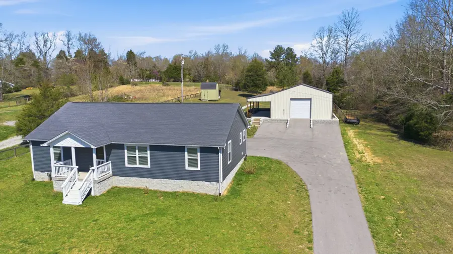 1041 Twin Creek Rd, Charlotte, TN 37036 - #2