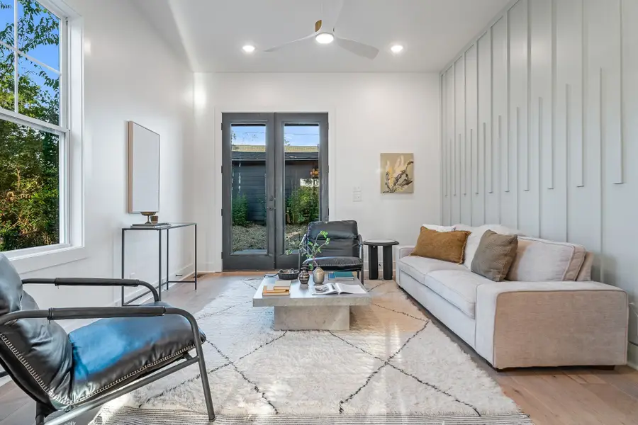 202 Orlando Ave, Nashville, TN 37209 - #2