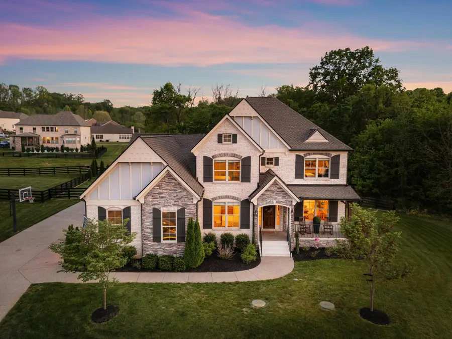 6917 Fence Post Ln, College Grove, TN 37046 - #2