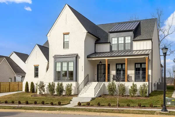 2194 Burgin Drive, Thompsons Station, TN 37179