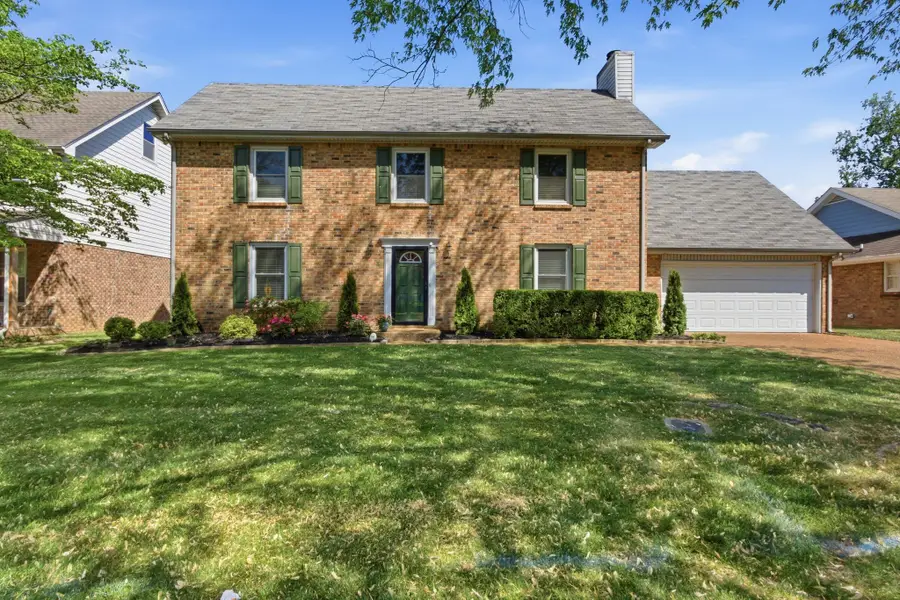 609 Sugartree Ln, Franklin, TN 37064 - #2