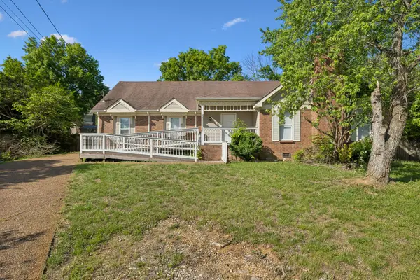 3104 Country Lawn Dr, Antioch, TN 37013