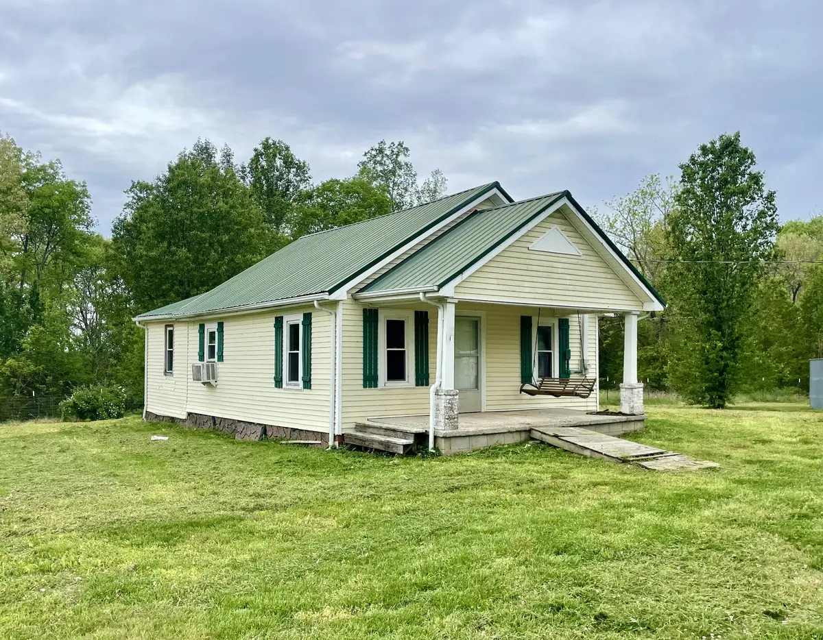 110 Shannon Rd, Leoma, TN 38468 - #1