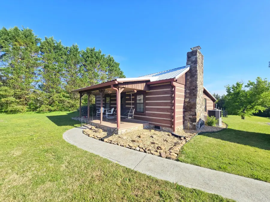 1745 31st Street Ne, Cleveland, TN 37323 - #2