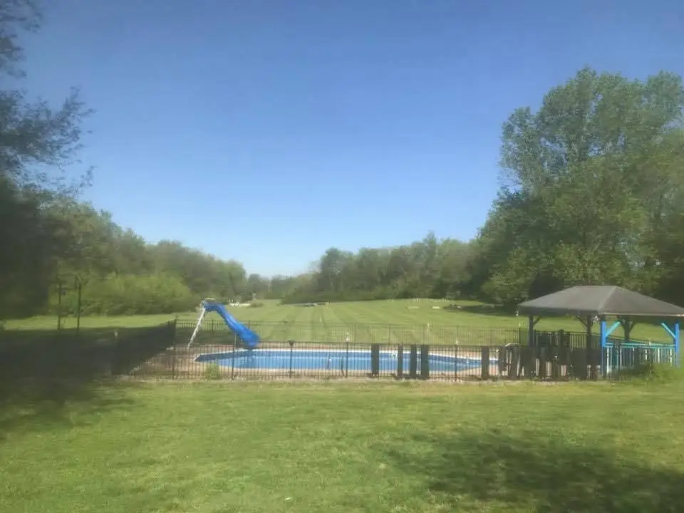 413 Rutherford Ln, Columbia, TN 38401 - #1