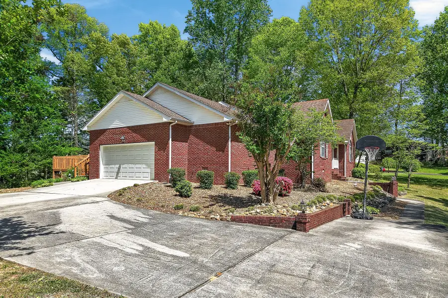 229 Hickory Blvd, McMinnville, TN 37110 - #3