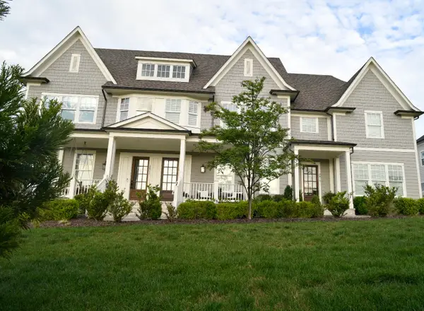 2025 Hollydale Aly, Franklin, TN 37064