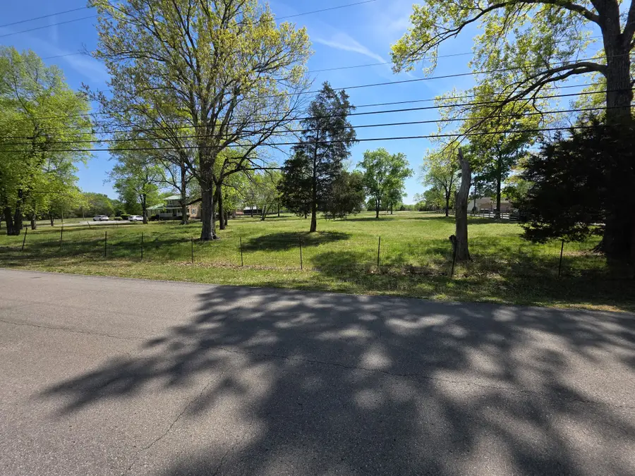 3366 Pugh Rd, Hermitage, TN 37076 - #2