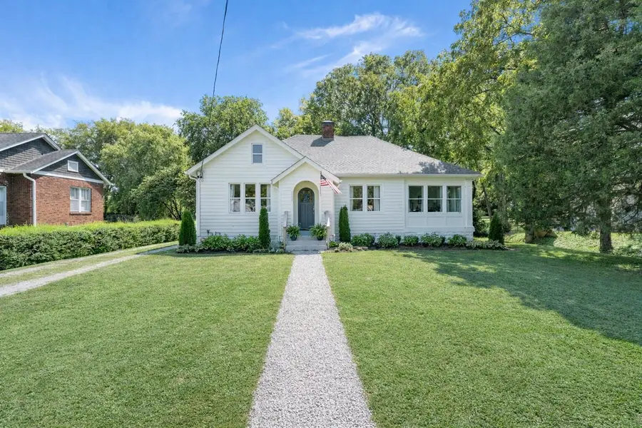 1118 Riverwood Dr, Nashville, TN 37216 - #2