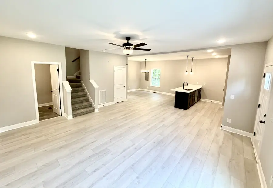 2833 Thrush Dr, Clarksville, TN 37040 - #3