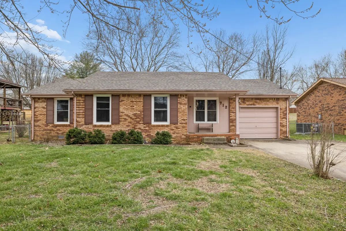 712 Cayce Dr, Clarksville, TN 37042 - #1