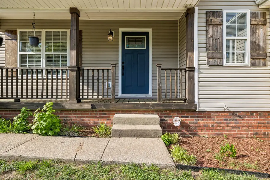 105 White Oak Dr, Dickson, TN 37055 - #2