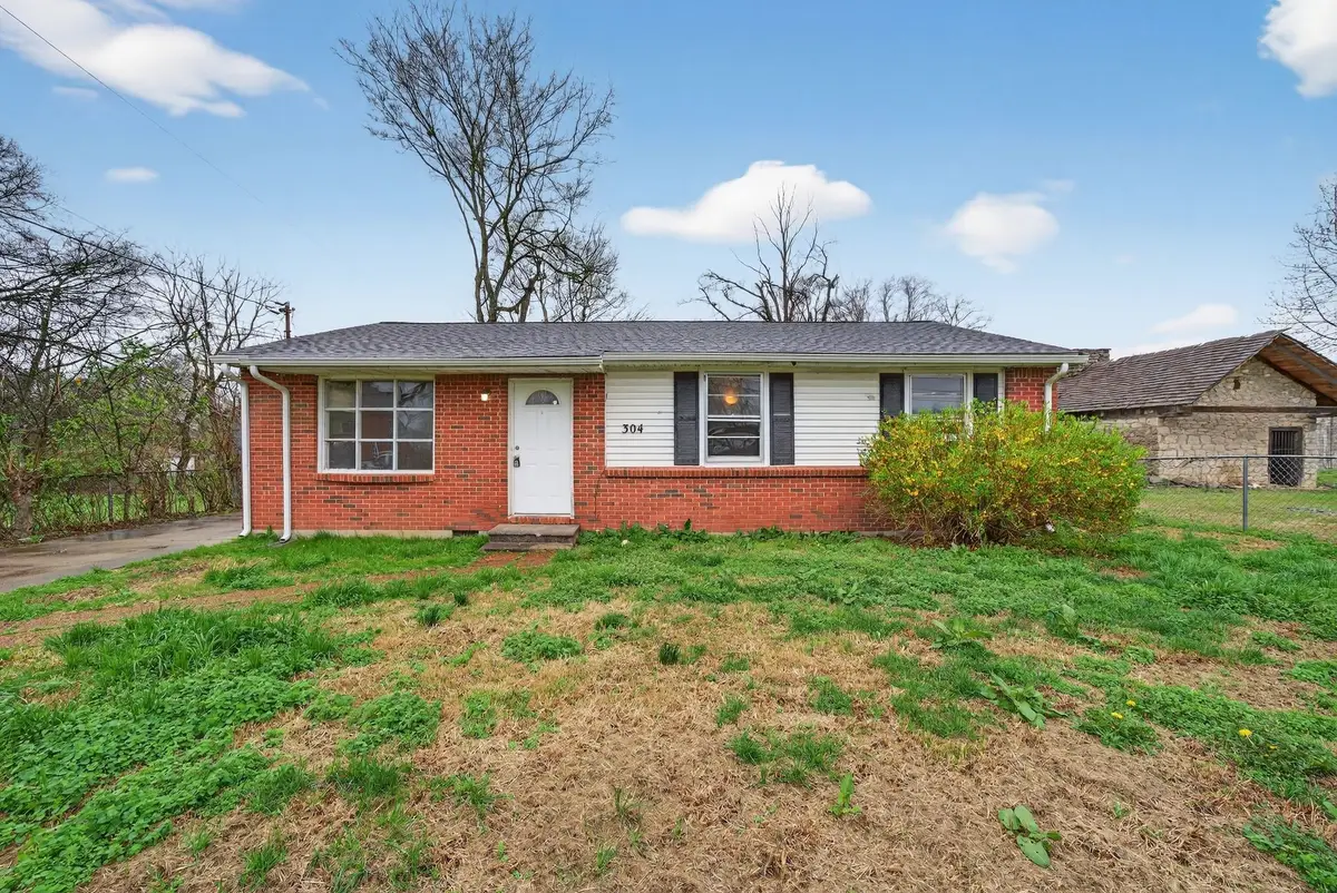 304 Walker St, Clarksville, TN 37042 - #1